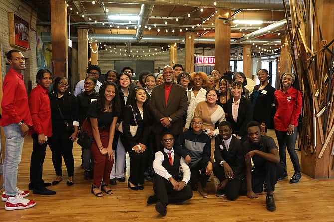 The Support Group Holds Annual “Lunch with a Leader” Event Connecting Aspiring Students with Chicago Business and Community Leaders